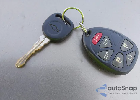 2010 Chevrolet Tahoe Lt из США, поврежденный, VIN 1GNUKBE02AR142001